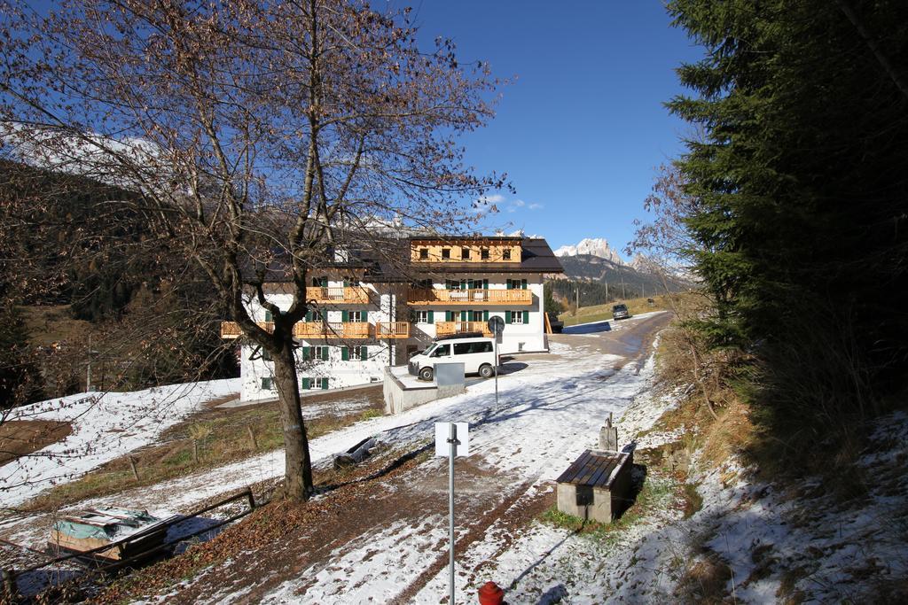 La Lum De Roisc Hotel Soraga Exterior photo